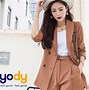 Áo Vest Nữ Phối Với Gì